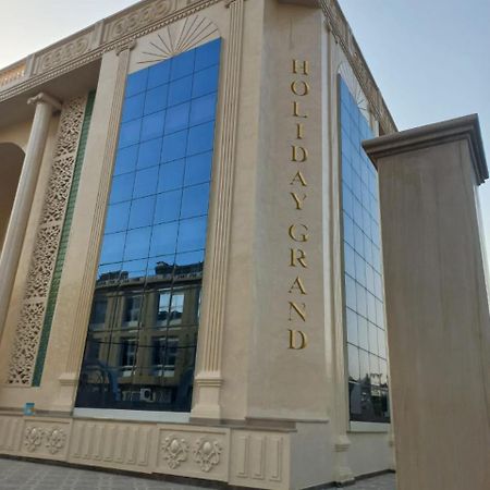 Hotel Holiday Grand Greater Noida Exterior foto